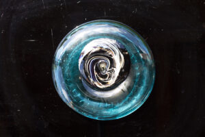 Ricardo_Hoineff Glass Artist Contemporary Art vitrofusión Czec Republic