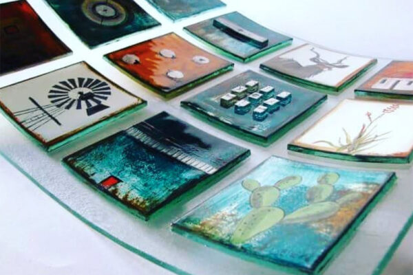 Marguerite Beneke
Glass Artist
Fusing
Objetos con Vidrio