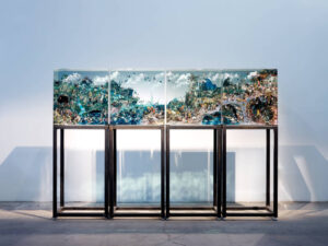 Dustin Yellin Glass Artist Objetos con Vidrio 2022IYOG
