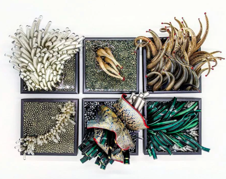 Shayna Leib Glass Artist Objetos con Vidrio 2022IYOG