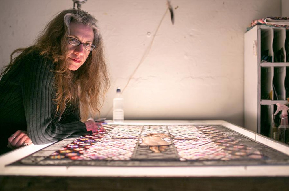 Judith Schaechter Stained Glass ARCOVE Objetos con Vidrio