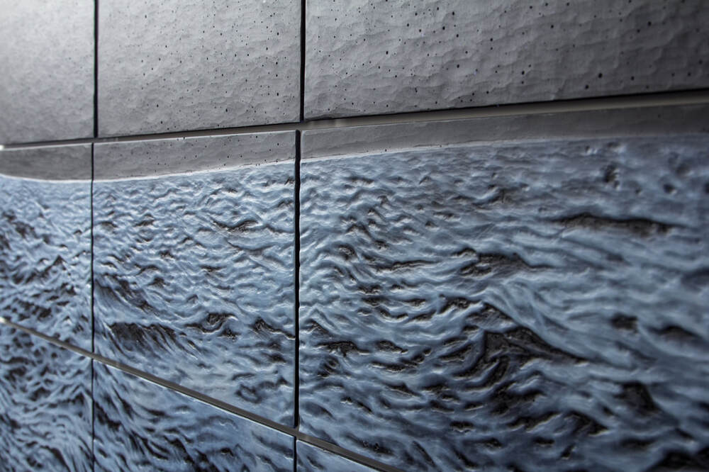 April Surgent Glass Artist Objetos con Vidrio 2022IYOG