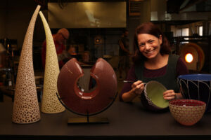 Carrie Gustafson Glass artist Objetos con Vidrio