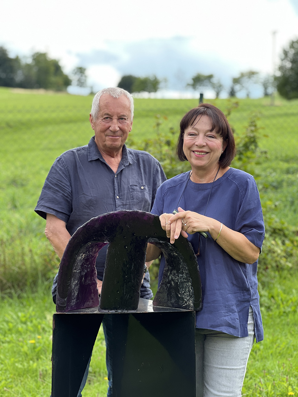 Stanislava Grebenícková y Milan Handl Glass Artist Escultura en Vidrio Crystal Valley República Checa