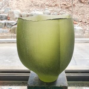 Joon Yong Kim glass art Blown glass
