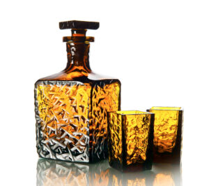 Gus-Crystal Fábrica de vidrio soplado en Rusia vidrio artesanal Objetos con Vidrio