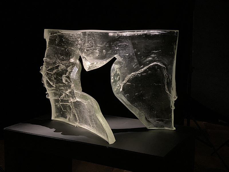 Anda Munkevica Dialogues de Verre Glass Art & Design Paris Biennale Internationale du Verre Contemporain Paris 2025 Orangerie du Jardin du Luxembourg exposición vidrio contemporáneo arte en vidrio París exposición de vidrio París 2025 creadores internacionales vidrio arte y diseño en vidrio Lettres de verre artistas vidrio contemporáneo exhibición vidrio internacional