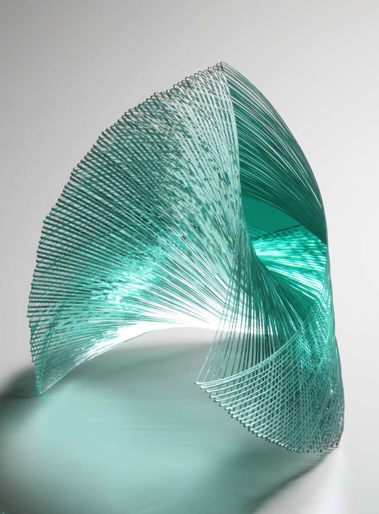 laminated glass sculpture niyoko ikuta glass