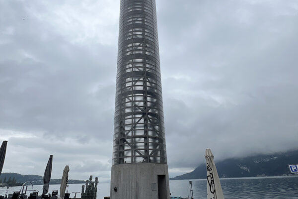 Glasi Hergiswil Roberto Niederer Vidrio soplado Suiza Blown glass