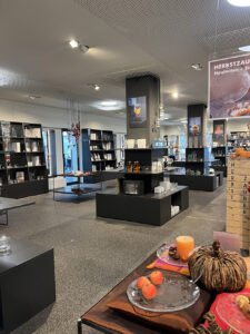 Glasi Hergiswil Roberto Niederer Vidrio soplado Suiza Blown glass