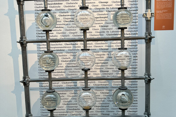 Glasi Hergiswil Roberto Niederer Vidrio soplado Suiza Blown glass