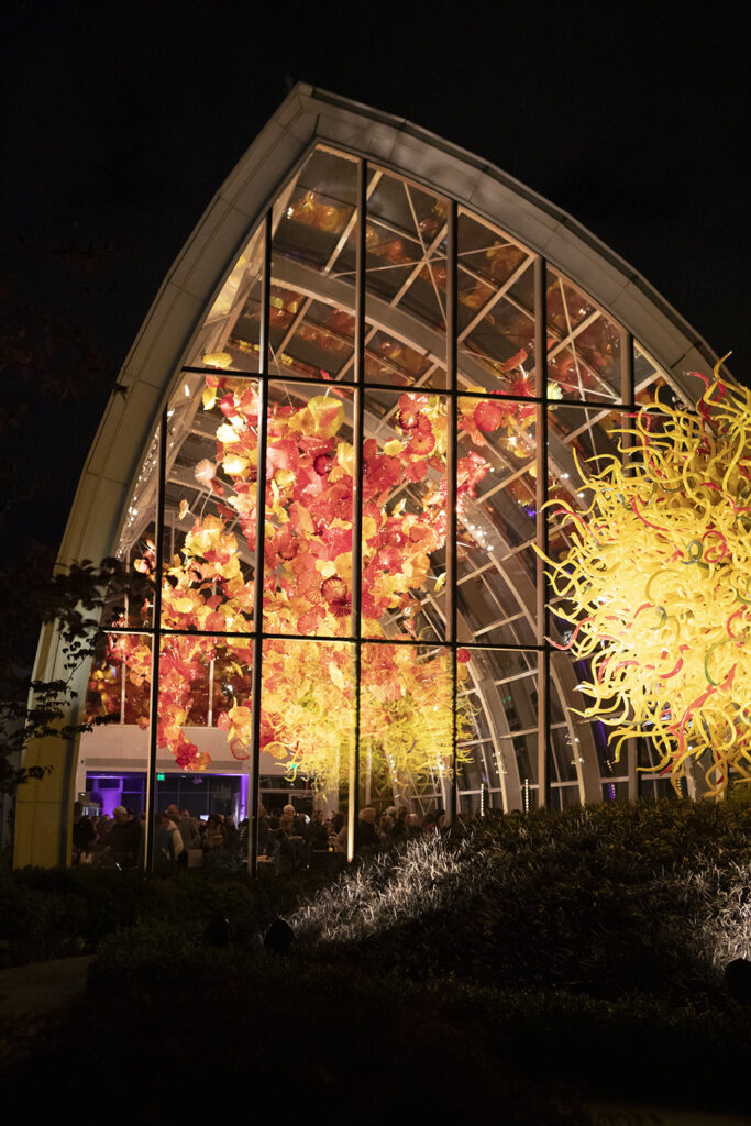 Refract: The Seattle Glass Experience Dale Chihuly