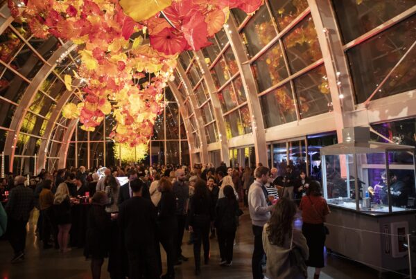 Refract: The Seattle Glass Experience Dale Chihuly