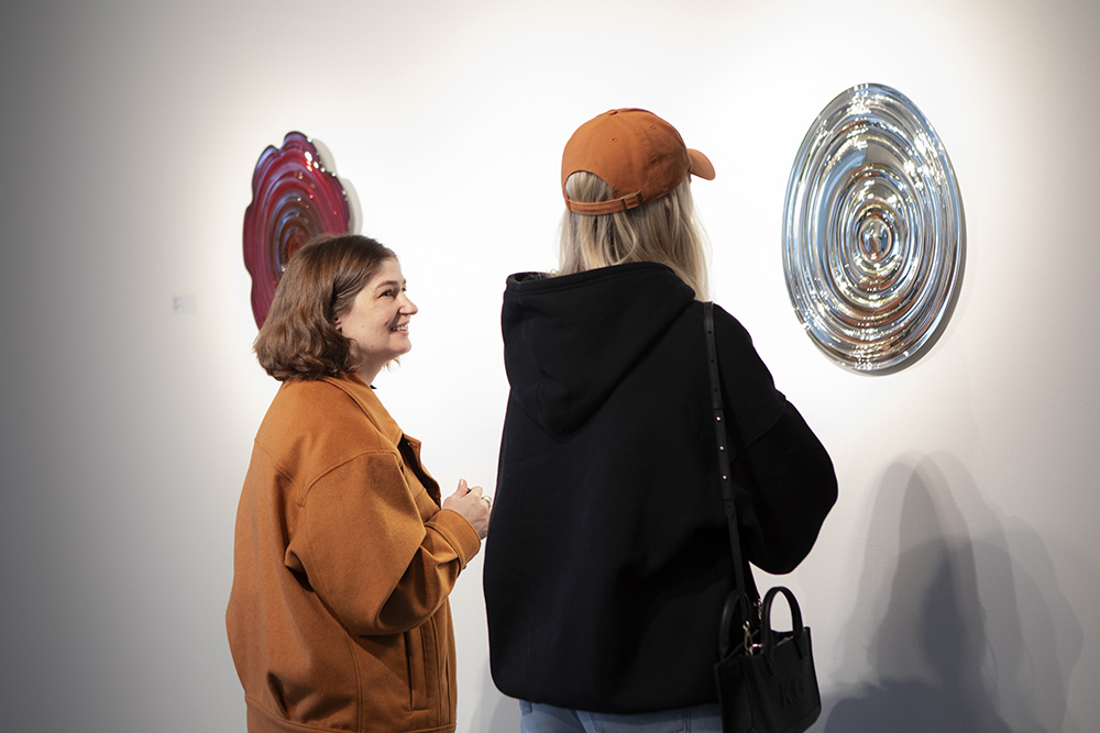 Refract: The Seattle Glass Experience Dale Chihuly