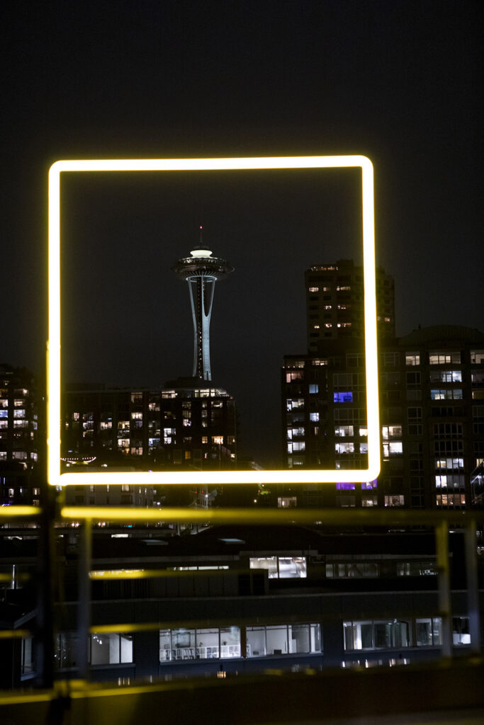 Refract: The Seattle Glass Experience Dale Chihuly