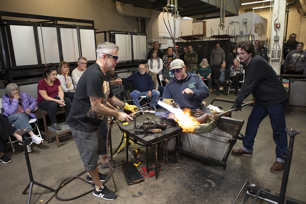 Refract: The Seattle Glass Experience Dale Chihuly