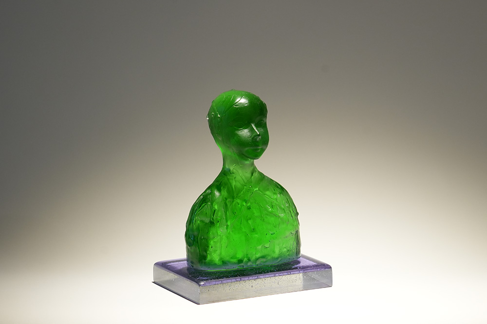 Gladys Sevillano Glass Artist Casting glass Artista en vidrio Escultura