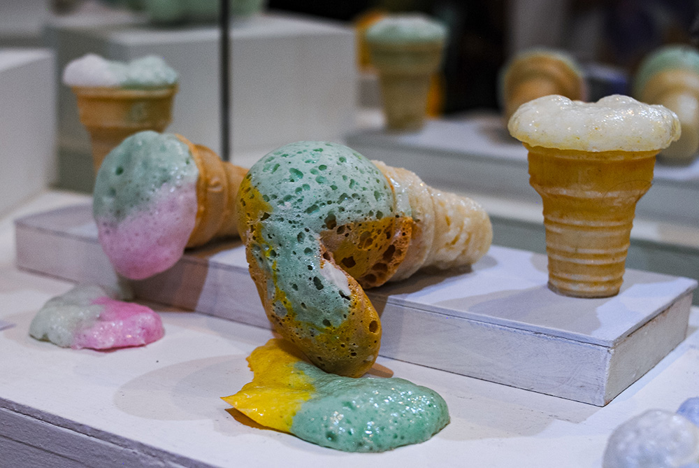 Expo Realidad Abstracta Andrea da Ponte Grupo de experimentación en vidrio Escultura en vidrio Glass art