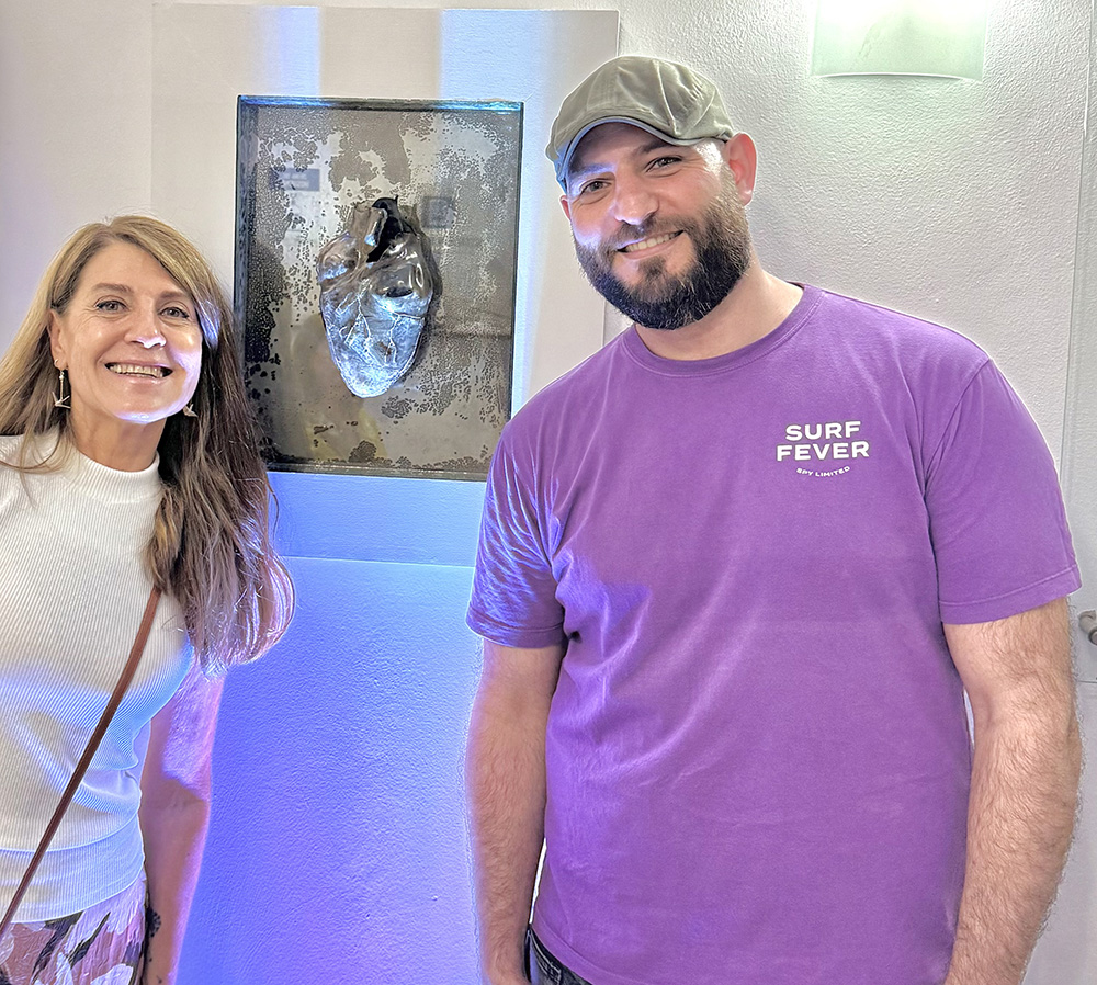 Anatomía de lo Inesperado, de Marisa Berrone: cinco estudios sobre la materia emocional Rosario, Santa Fé Arte en Vidrio Corazón de vidrio Anatomía de lo Inesperado, de Marisa Berrone: cinco estudios sobre la materia emocional Rosario, Santa Fé Arte en Vidrio Corazón de vidrio