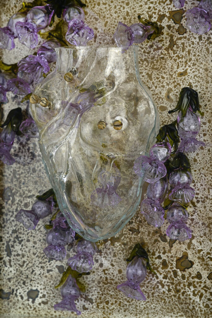 Remiendos ciegos 3 Anatomía de lo Inesperado, de Marisa Berrone: cinco estudios sobre la materia emocional Rosario, Santa Fé Arte en Vidrio Corazón de vidrio