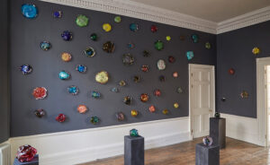 Flavie Audi Glass Artist Escultura en vidrio Objetos con Vidrio