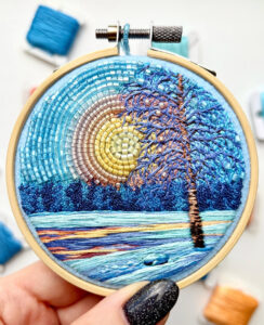 Zmeksa Ksenia Zimenko embroidery / brooch / handmade Bead Embroidery Bordado con cuentas de vidrio
