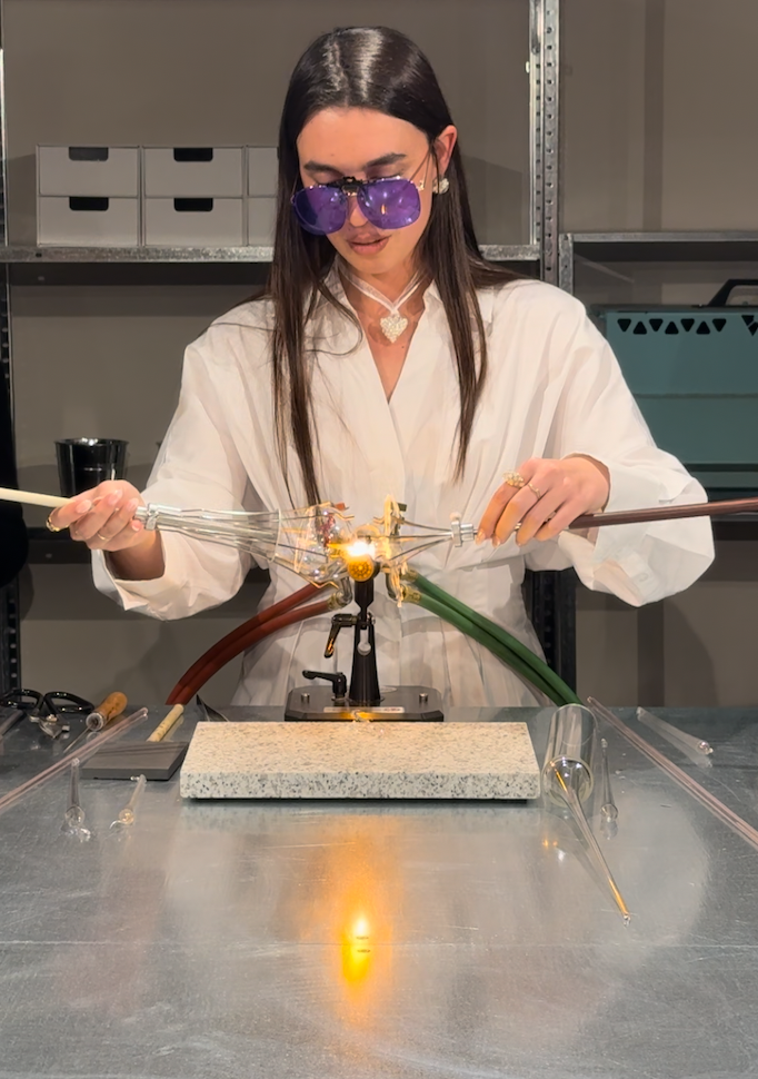 Anaïs Llop Nexon Petite A Studio Borosilicato GLASS Artist Open Studio Barcelona Objetos con Vidrio