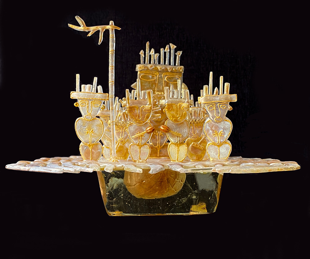Obras en vidrio de Claudia Henao inspiradas en arte precolombino en Cultural Council Palm Beach