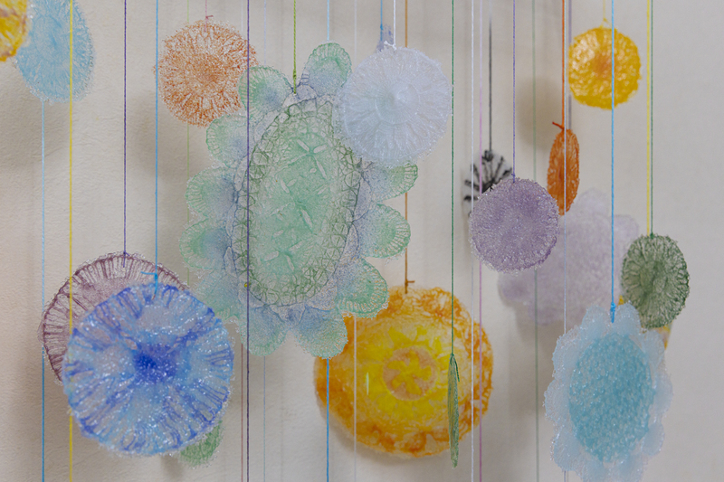 MONICA AMBROZEVICH0016 Exposición de vidrio contemporáneo “Modos de Insistir” en Imagen Vitral, muestra colectiva de 21 artistas con curaduría de Paula Lekerman en Buenos Aires.