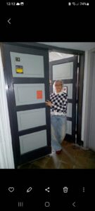 GLASS Artist Open Studio Barcelona vidrio molido Fina Balp