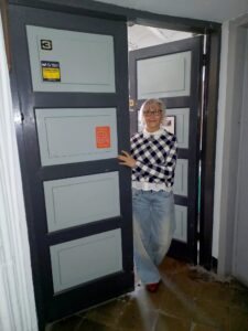 GLASS Artist Open Studio Barcelona vidrio molido Fina Balp