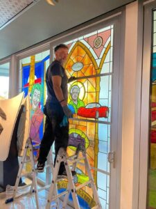 Ariel Menniiti GLASS Artist Open Studio Buenos Aires Vidrio artístico Vitrales contemporáneo