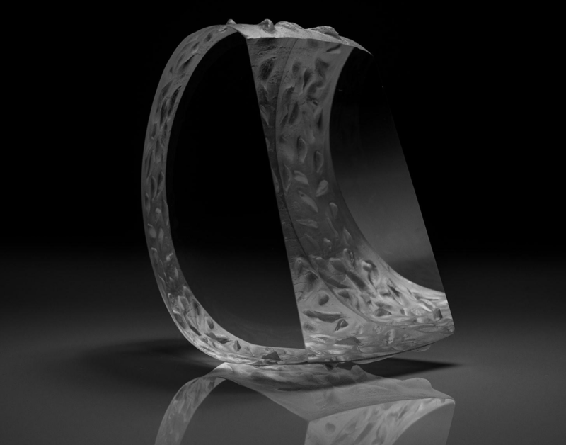 anna alsina “Exposición EN DIÁLOGO de ACAV en Barcelona, muestra de arte contemporáneo en vidrio.”