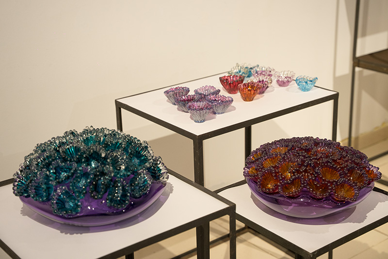 Contemporary Glass Art | Glass Exhibition | Barcelona | International Glass Artists | ACAV | Galería de fotos de la inauguración de EN DIÀLEG, una exposición de vidrio contemporáneo organizada por ACAV en Barcelona Glass Sculpture | Art Glass Exhibition | Contemporary Craft.