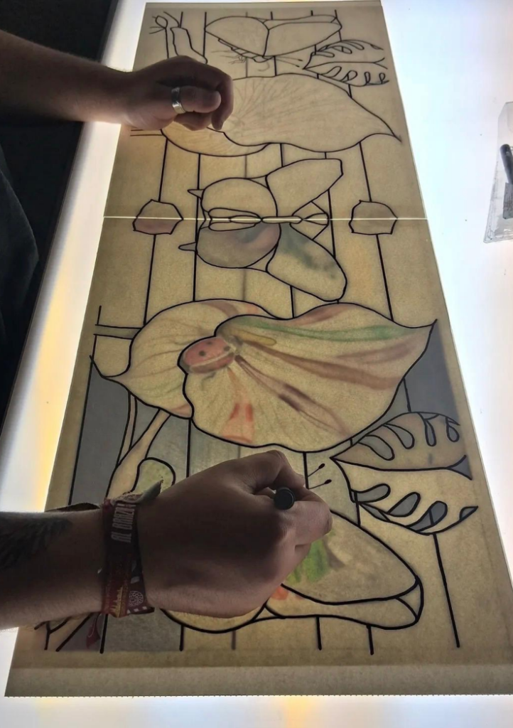 Oficio y Luz son unas jornadas técnicas sobre la formación, el aprendizaje y la transmisión del vidrio artesanal en España, celebradas los días 24 y 25 de septiembre de 2026 en el Centro Albayzín de Granada, con participación presencial y online gratuita. Oficio y Luz son unas jornadas técnicas sobre la formación, el aprendizaje y la transmisión del vidrio artesanal en España, celebradas los días 24 y 25 de septiembre de 2026 en el Centro Albayzín de Granada, con participación presencial y online gratuita.
